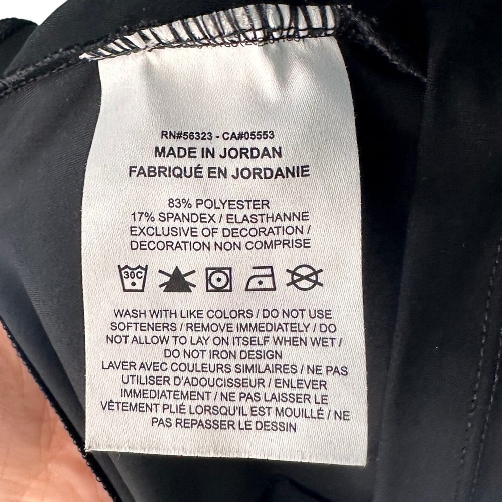 Nike Dri-Fit Pro Black Cropped Tank Size Medium - Picture 5 of 7